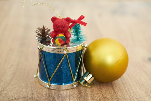Christmas Ball Ornament Crafts